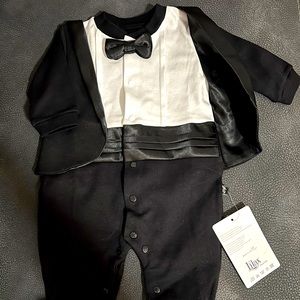 Newborn tux